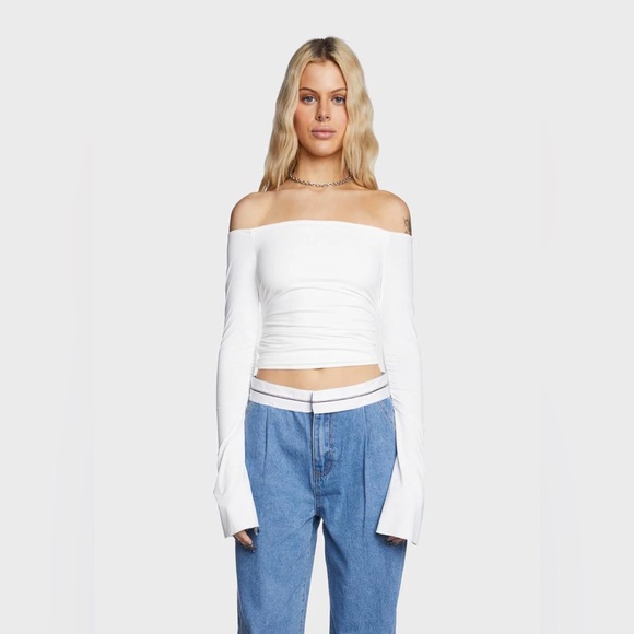 Edikted Corey Ruched Off Shoulder Long Sleeve Top, size XS - Picture 12 of 12